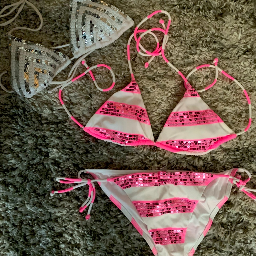 Sequined VS Bikini + extra top